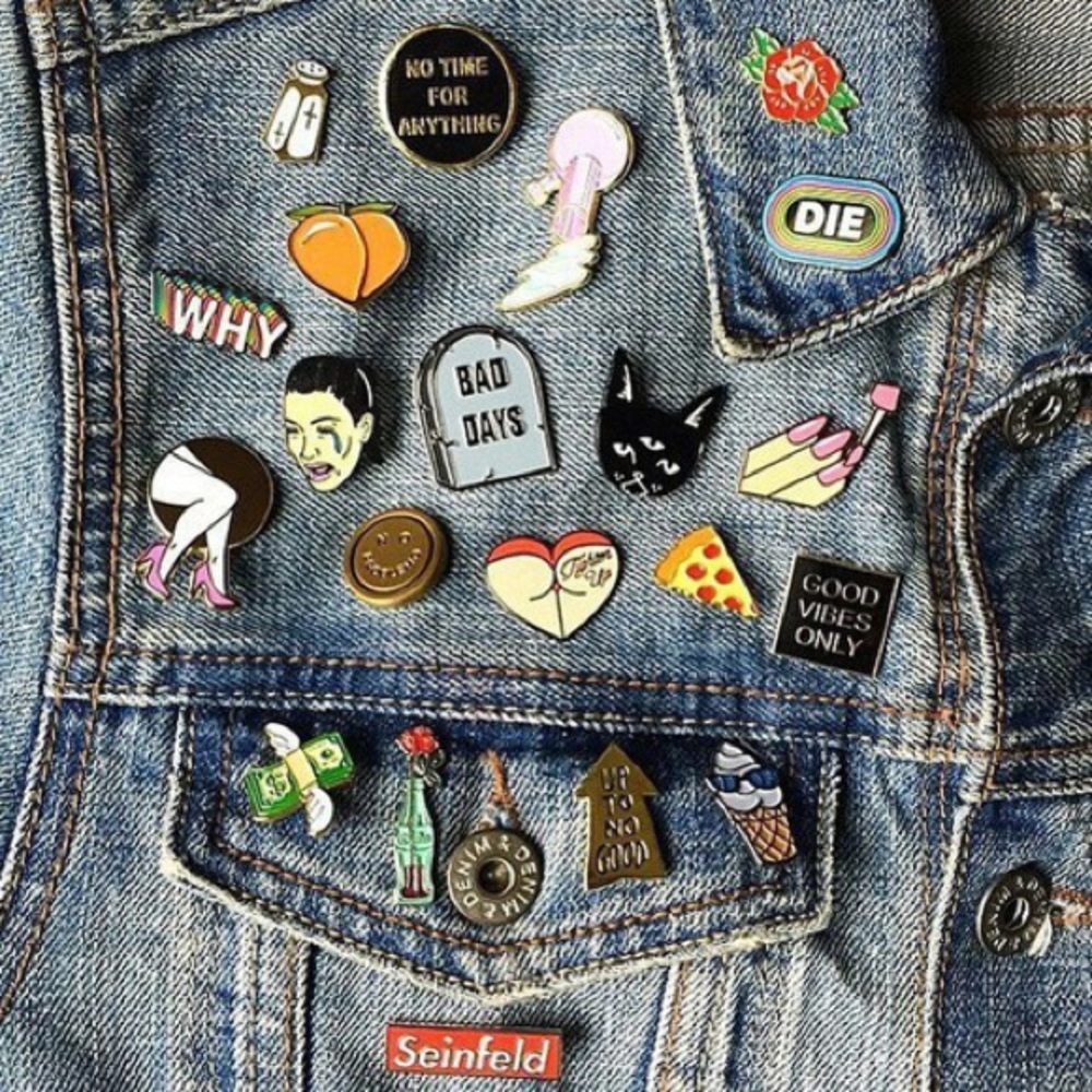 Bundle of 15 Enamel Pins - Picture 1 of 4